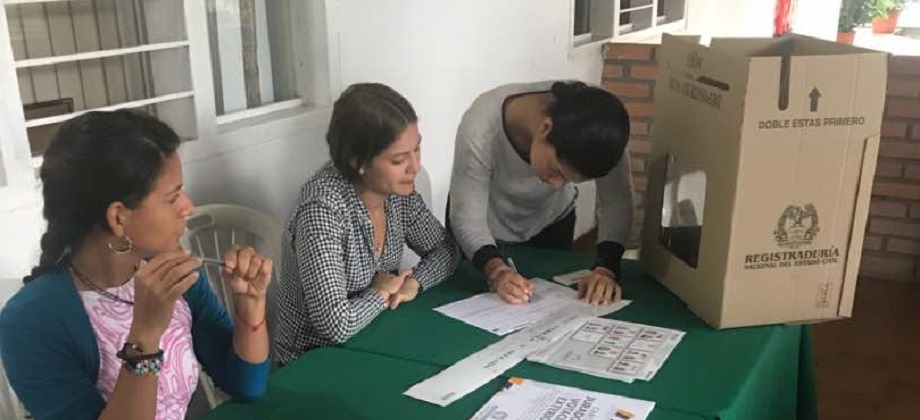 Consulado de Colombia en El Amparo dio apertura oficial a las elecciones en el exterior para Presidente y Vicepresidente de la República
